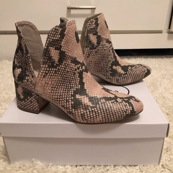 Steve Madden Rockir Snake Booties - Picture 7 of 7